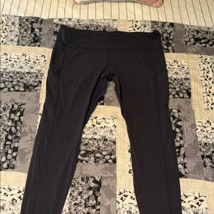 lululemon athletica Black High-Rise Everyday Leggings